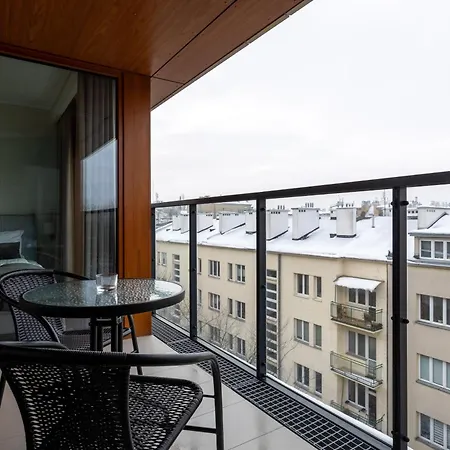 Ochota - Parking, Balcony & Railway Nearby - By Rentujemy Appartement Warschau