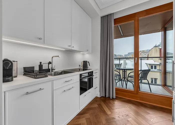 Ochota - Parking, Balcony & Railway Nearby - By Rentujemy * Warschau