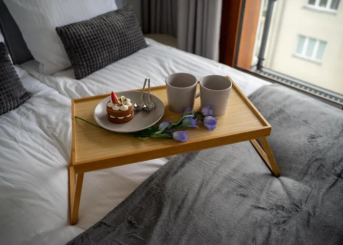 Ochota - Parking, Balcony & Railway Nearby - By Rentujemy * Warszawa