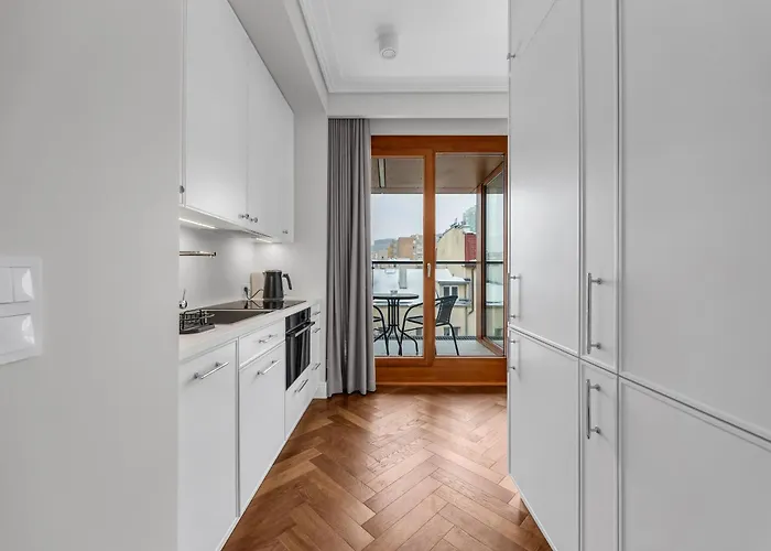 Ochota - Parking, Balcony & Railway Nearby - By Rentujemy Warszawa