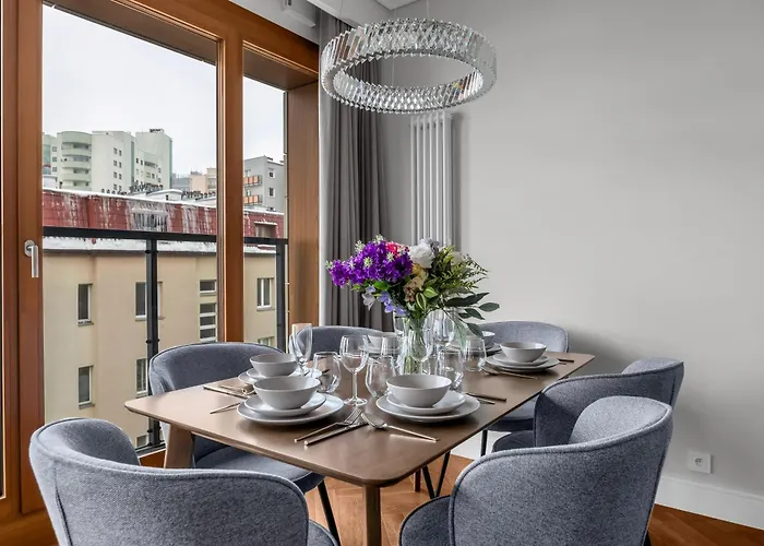 Ochota - Parking, Balcony & Railway Nearby - By Rentujemy