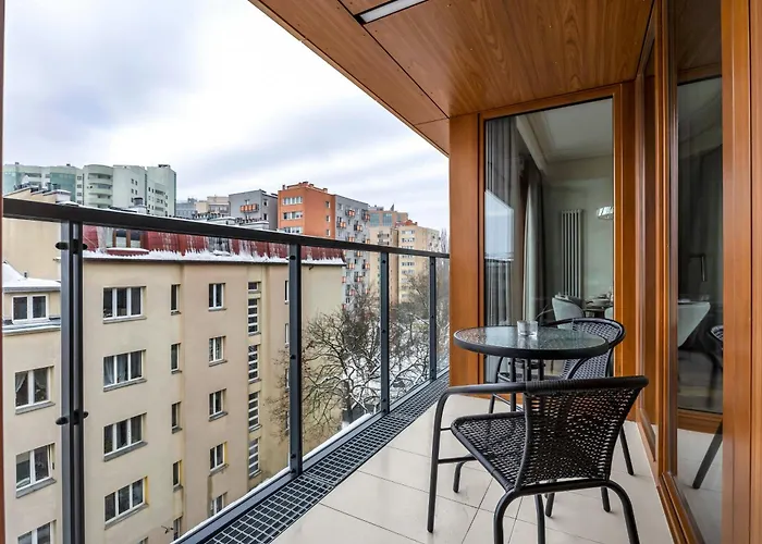 Ochota - Parking, Balcony & Railway Nearby - By Rentujemy * Warszawa